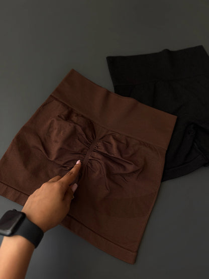 Women’s High-Waisted Scrunch Butt Seamless Shorts